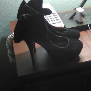 Her style stiletto